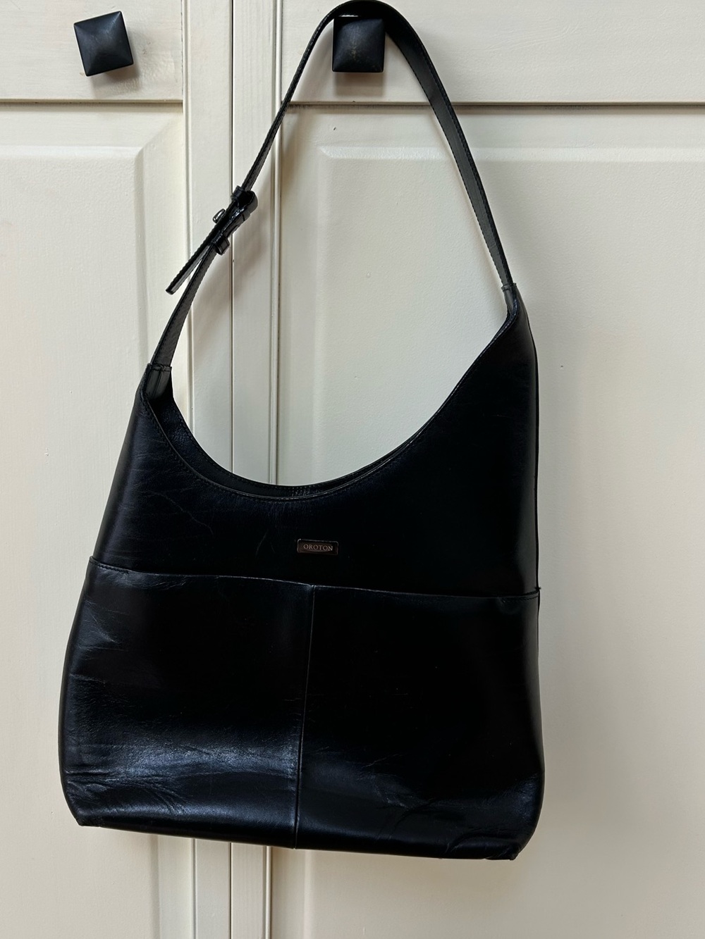 Oroton Black Leather Handbag